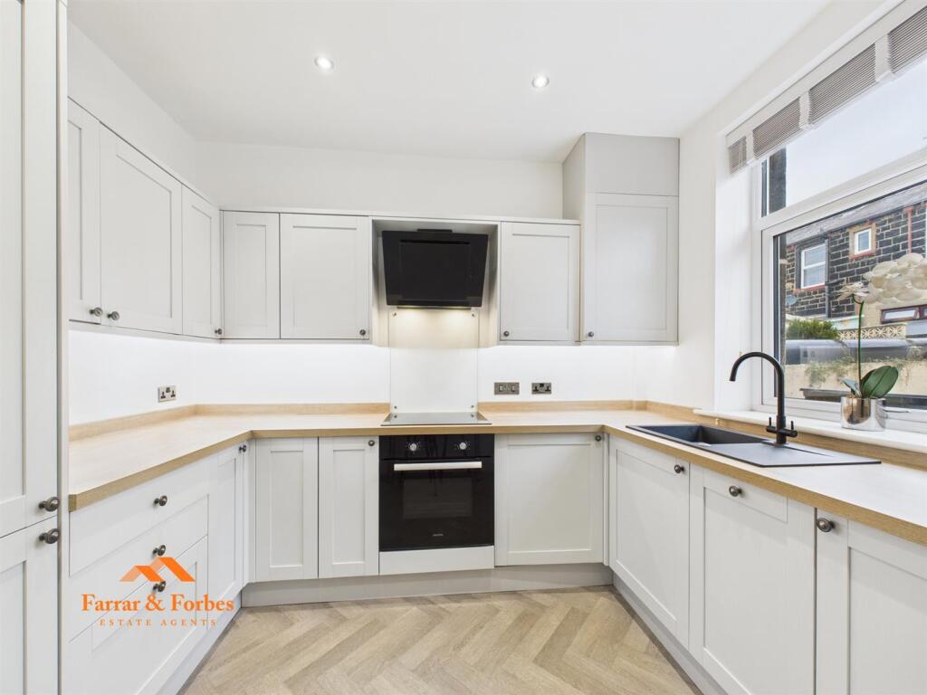 Main image of property: Lime Street, Colne