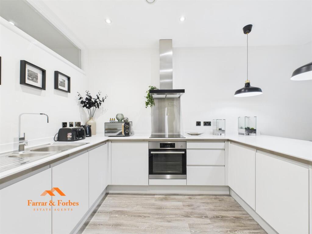 Main image of property: Northlight Parade, Brierfield, Nelson