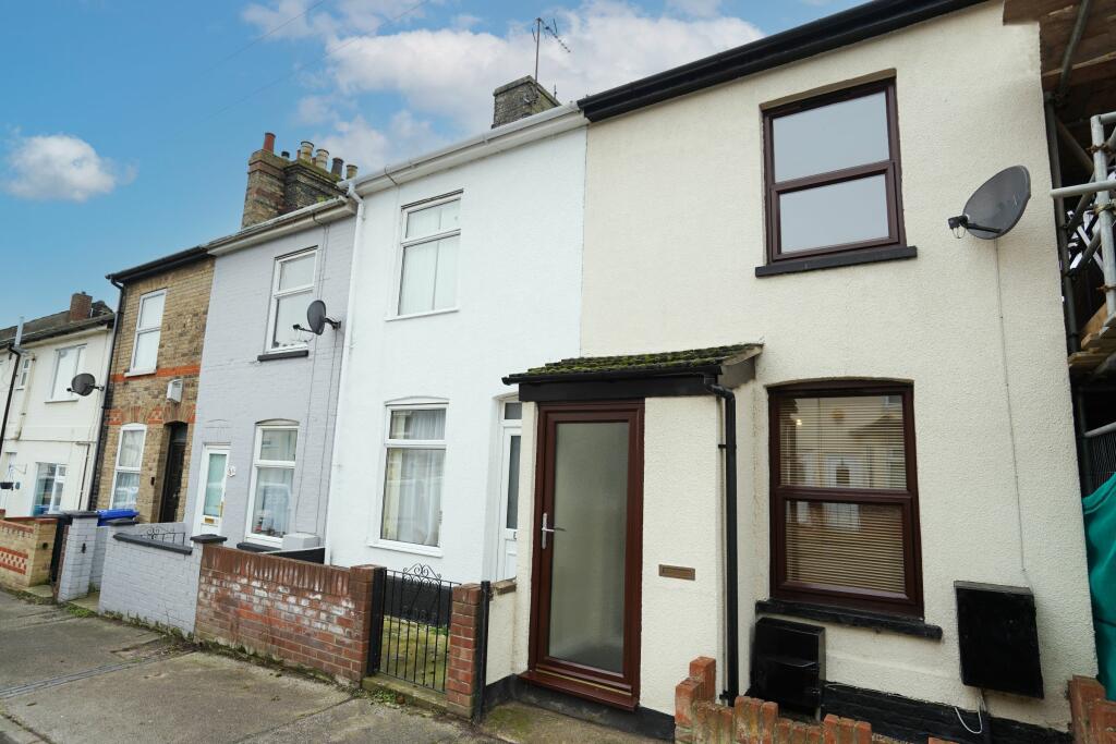 3 bedroom terraced house