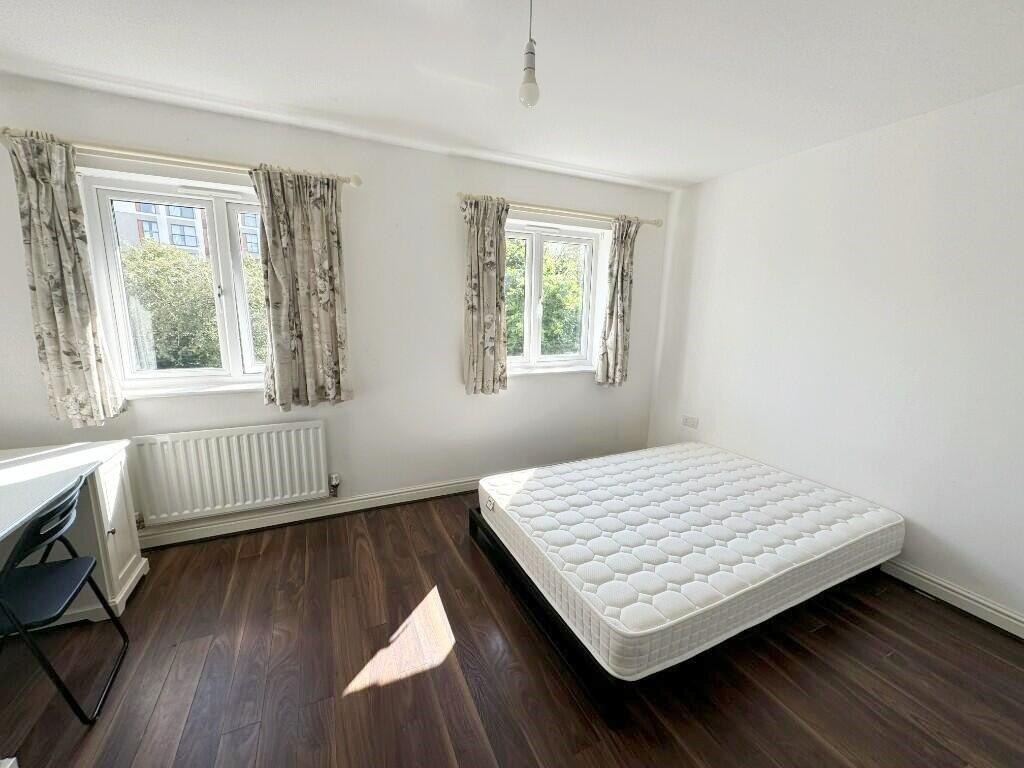 Additional property image - Horse Leaze Road, Bristol, BS16