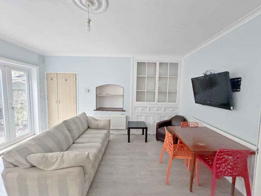 Additional property image - Hotwell Road, Bristol, BS8