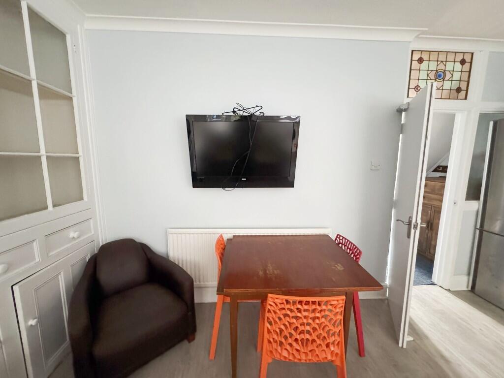 Additional property image - Hotwell Road, Bristol, BS8