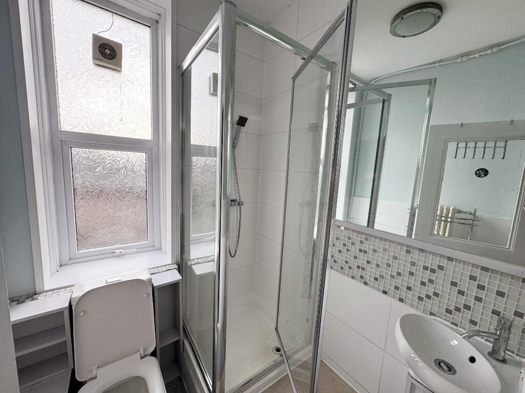 Additional property image - Hotwell Road, Bristol, BS8
