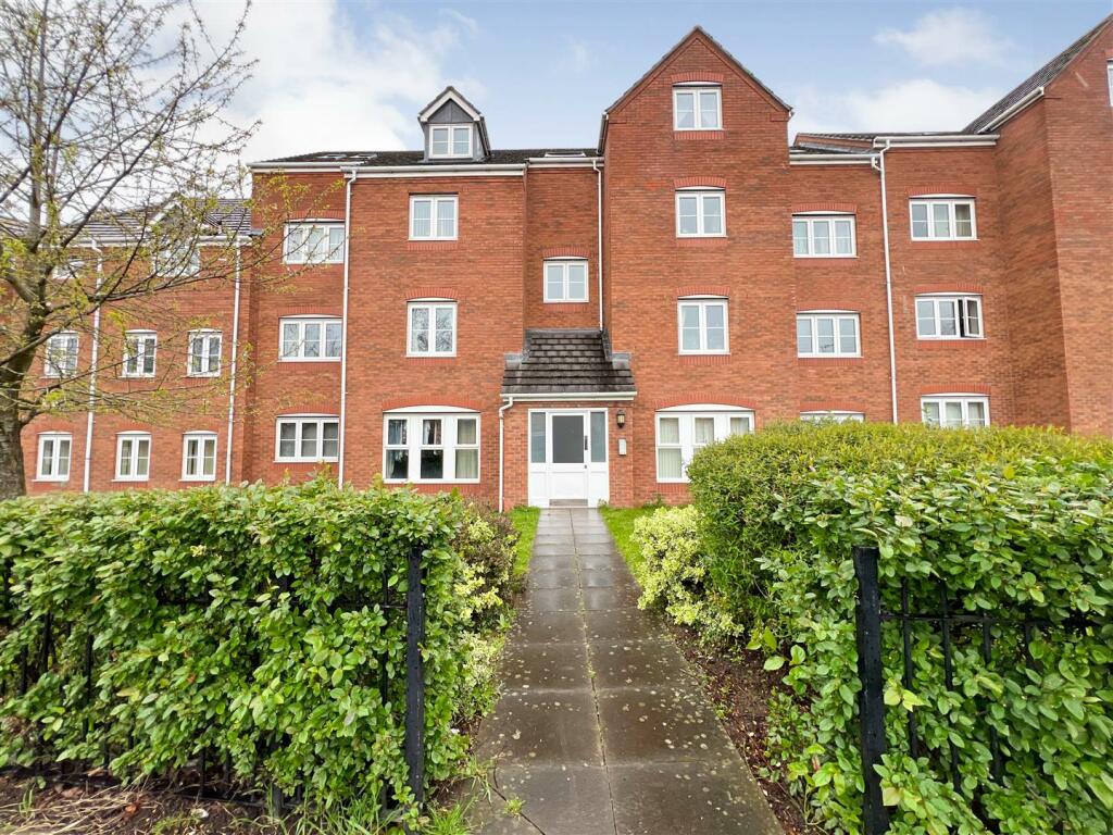 2 bedroom apartment for sale in Siddeley Avenue, Coventry, CV3