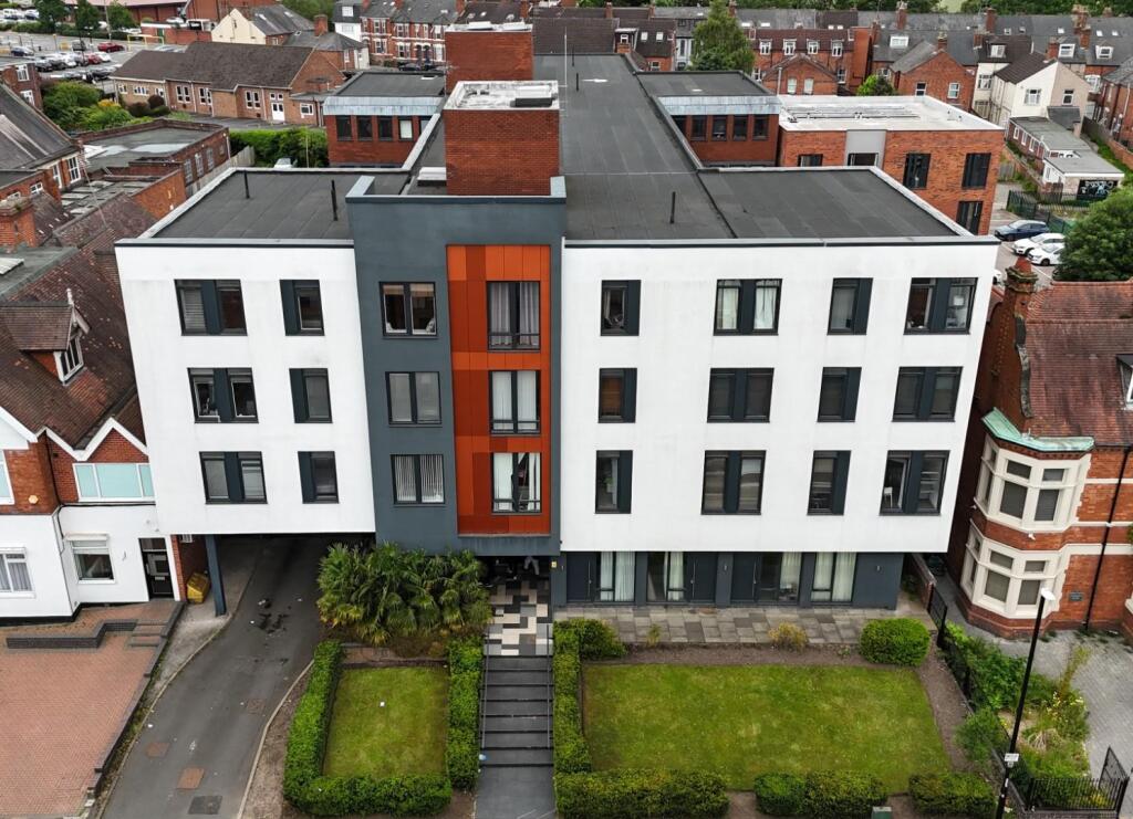 Main image of property: 16 Queens Road, Coventry