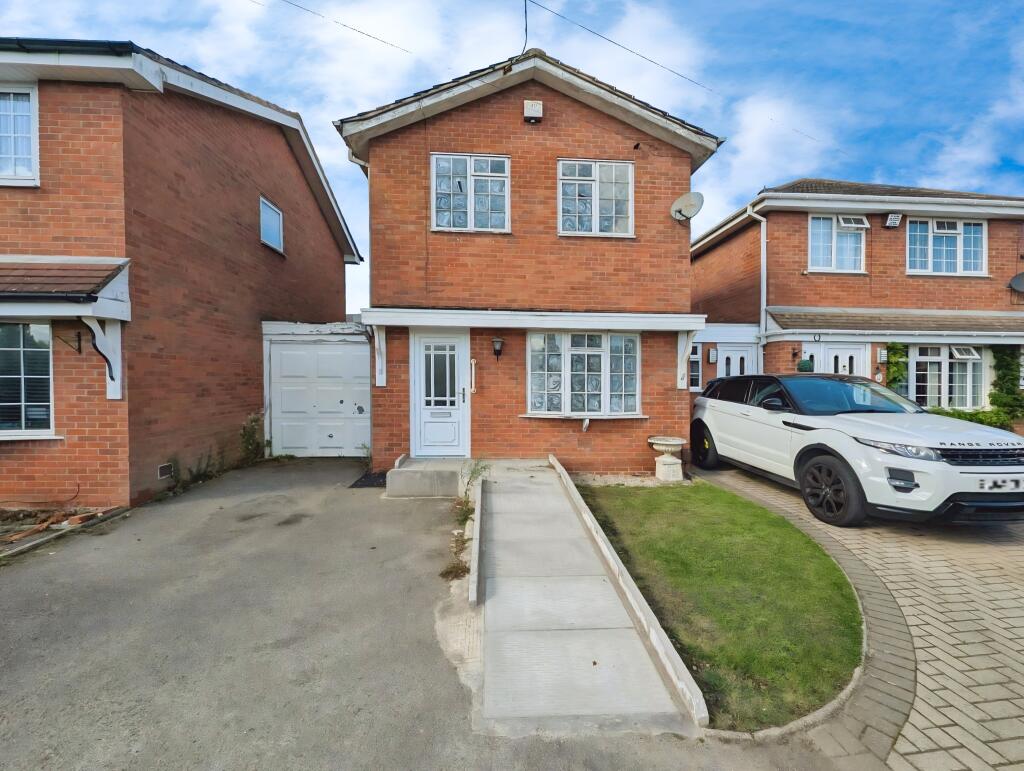 Main image of property: 9 Elmhurst Road, Longford, Coventry, West Midlands CV6 6JU
