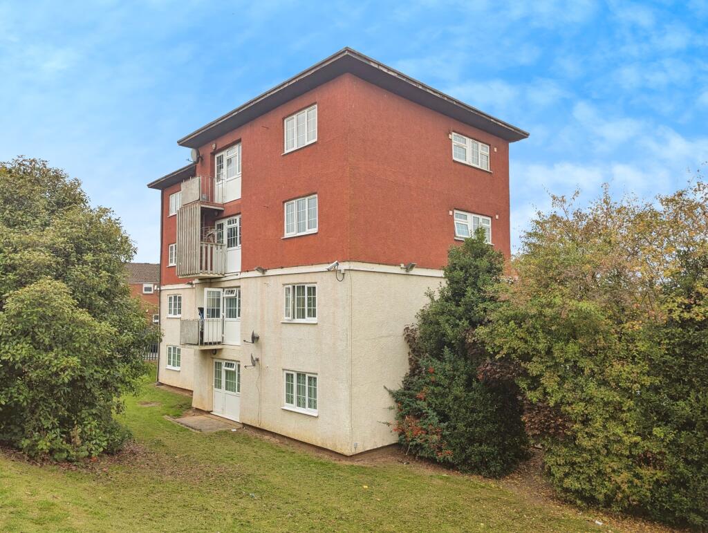 Main image of property: 293 Tarquin Close, Willenhall, Coventry, West Midlands CV3 3BU