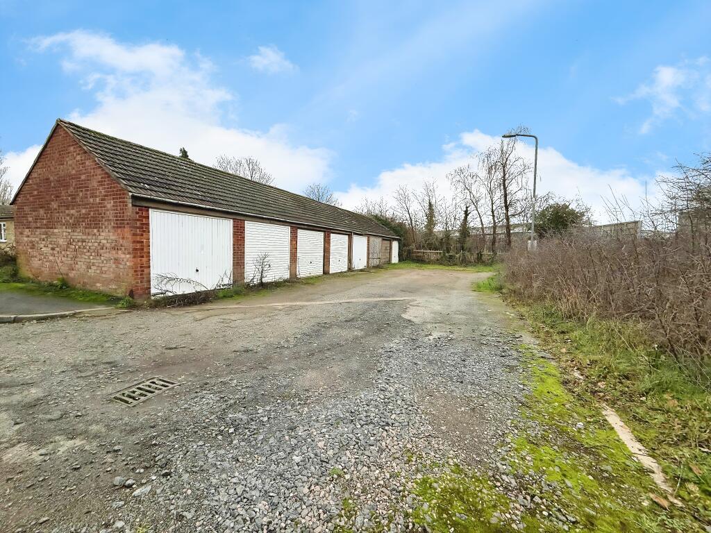 Main image of property: Garages, Sodens Avenue, Ryton-On-Dunsmore, Warwickshire CV8 3FF