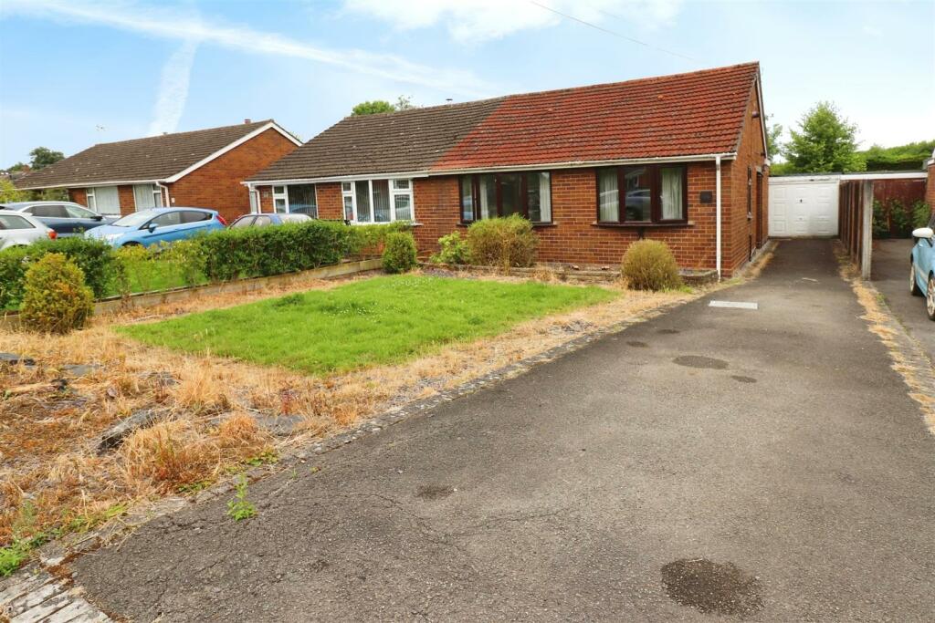 Main image of property: Station Road, Higham-On-The-Hill, Nuneaton