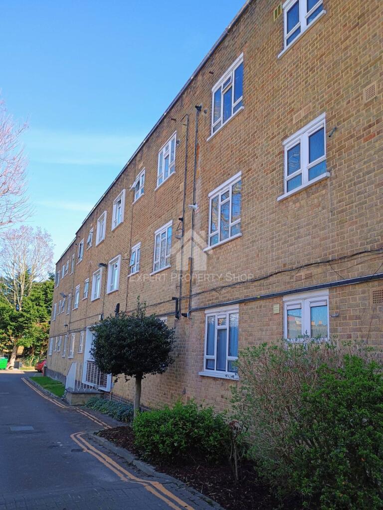 Main image of property: St. James Close, London
