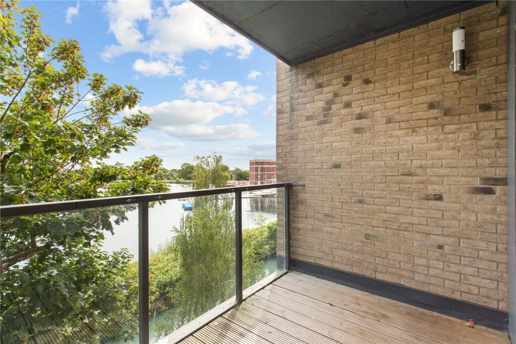 Main image of property: Green Lanes Walk, London, N4