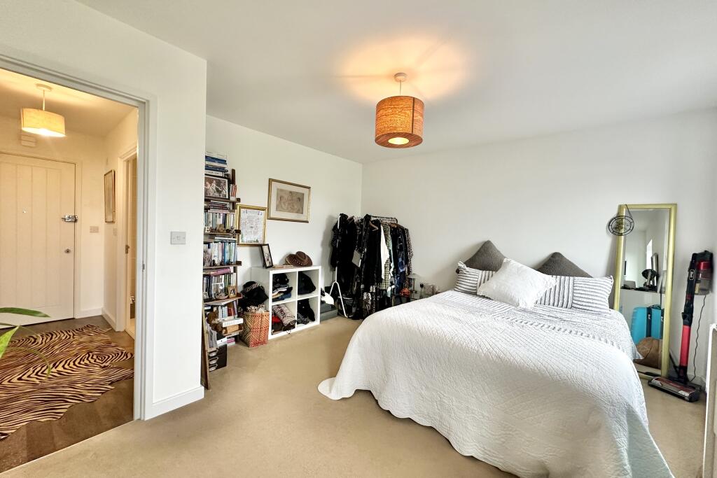Additional property image - Drift, Fishermans Beach, Hythe, Kent