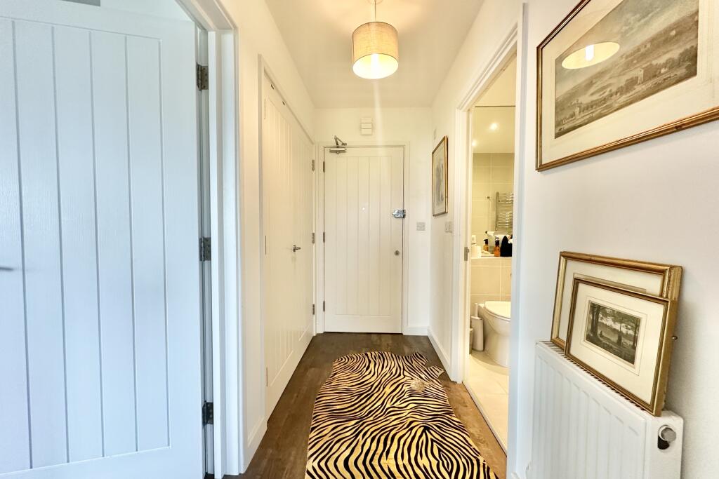 Additional property image - Drift, Fishermans Beach, Hythe, Kent