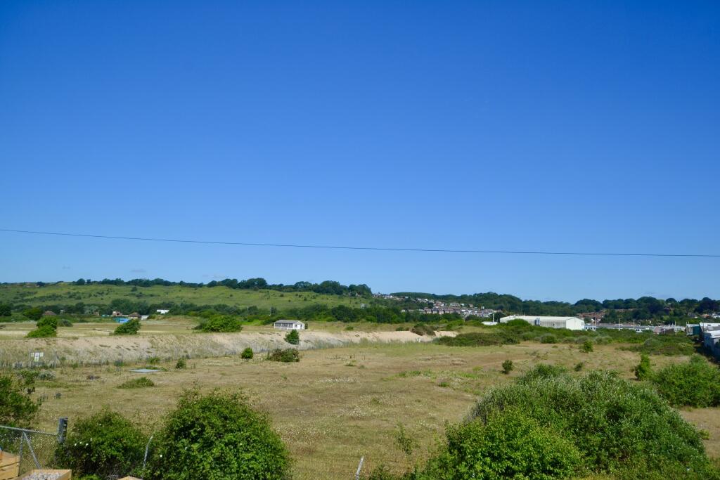 Additional property image - Drift, Fishermans Beach, Hythe, Kent