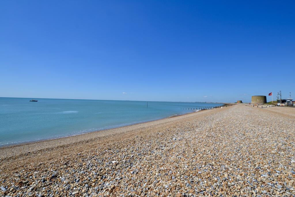 Additional property image - Drift, Fishermans Beach, Hythe, Kent