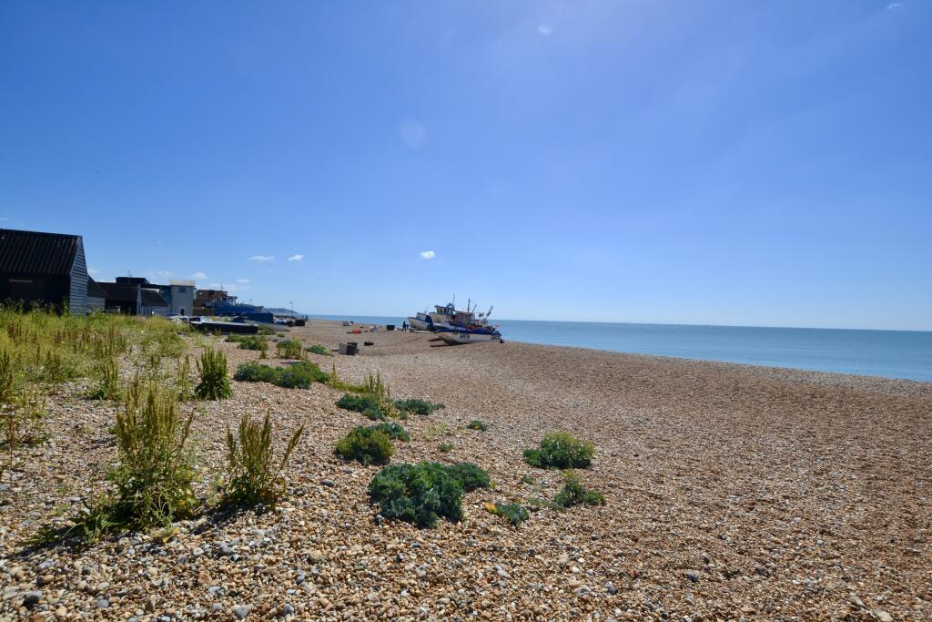 Additional property image - Drift, Fishermans Beach, Hythe, Kent