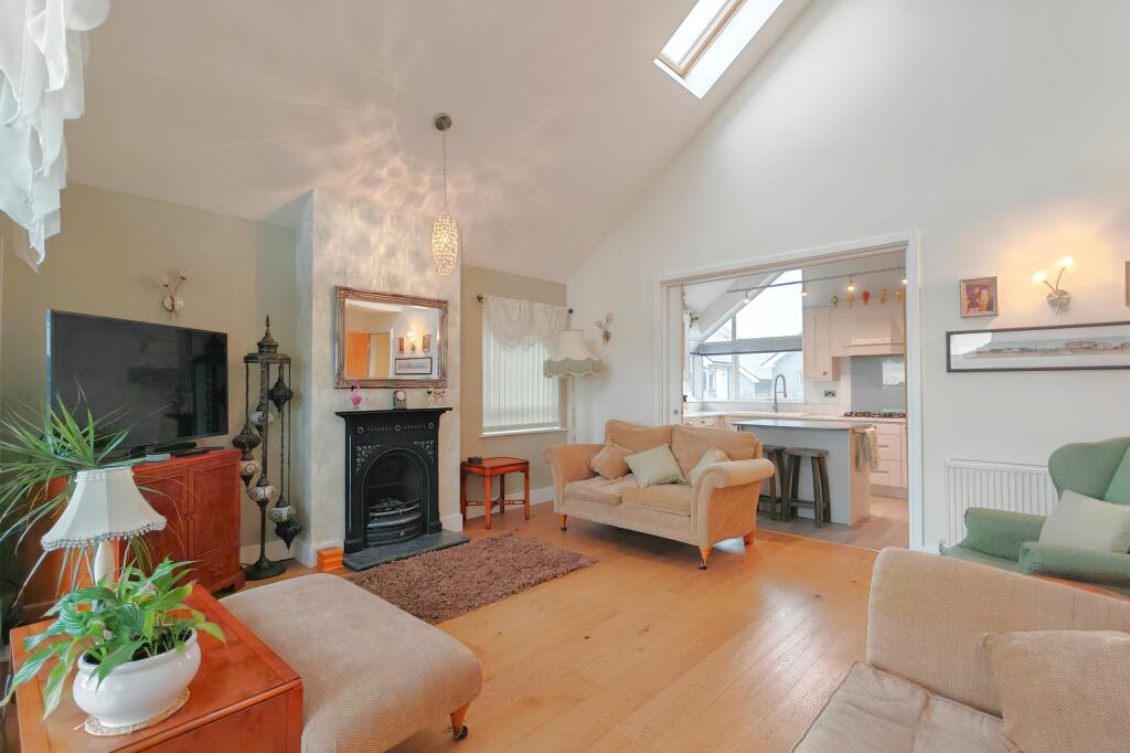 Additional property image - Imperial Gardens, Hythe, Kent