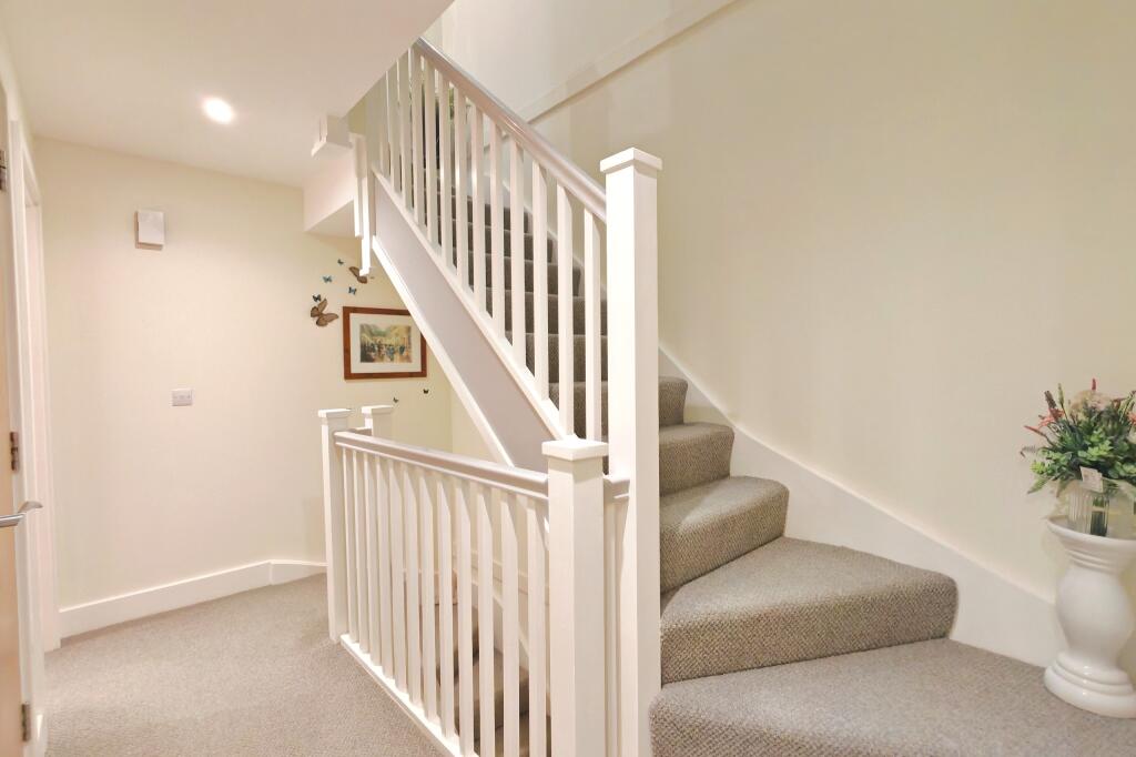 Additional property image - Imperial Gardens, Hythe, Kent