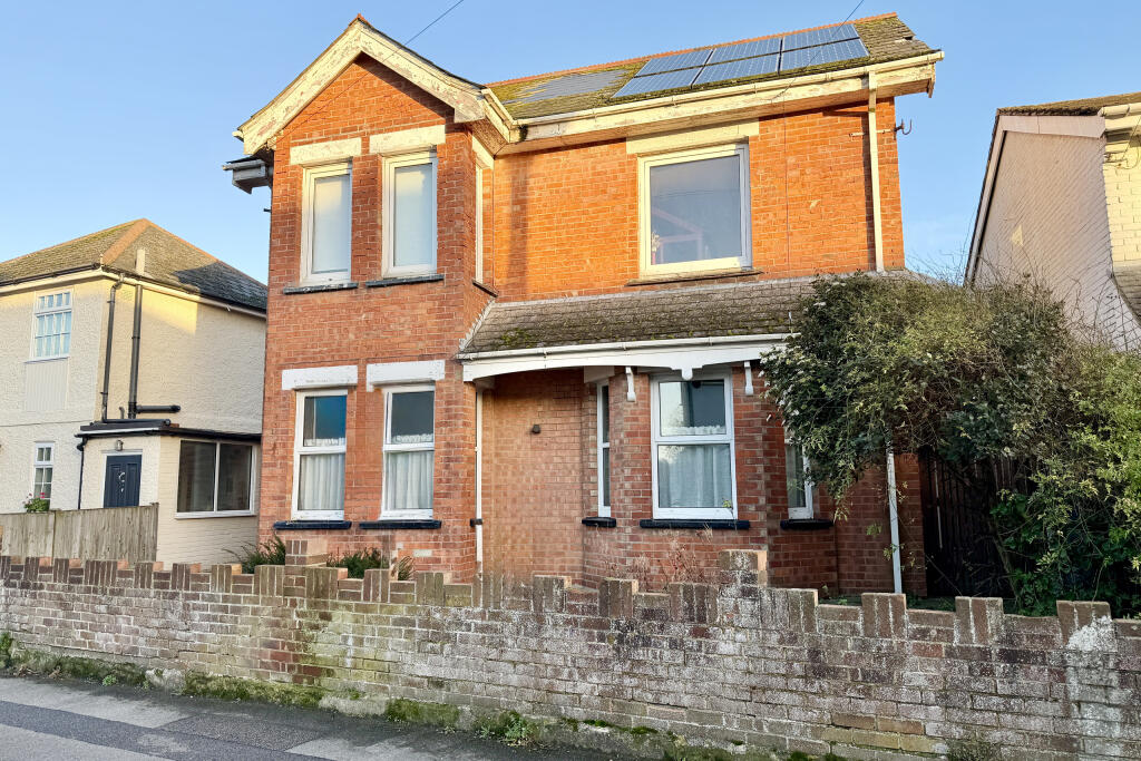 Main image of property: St. Leonards Road, Hythe, Kent
