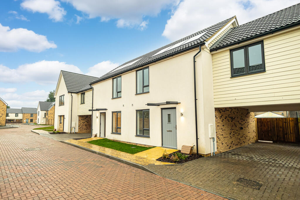 Main image of property: Alexandra Road, Southend-on-Sea, SS3