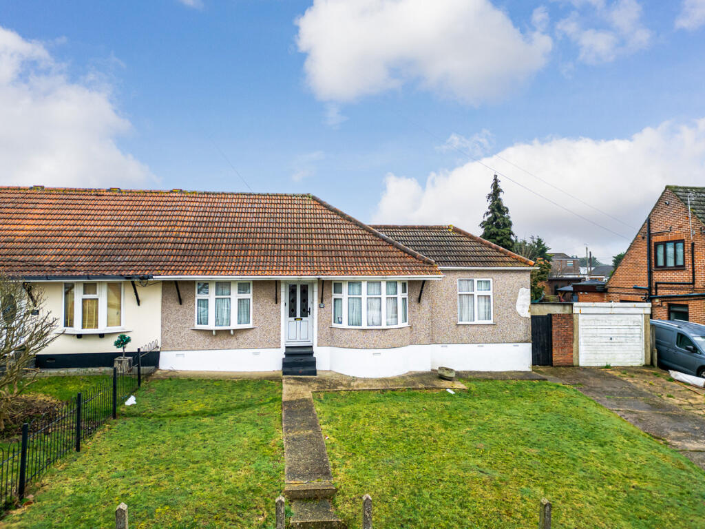 Main image of property: Langford Crescent, Benfleet, SS7