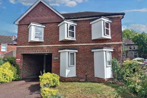 Main image of property: College Avenue, Maidstone