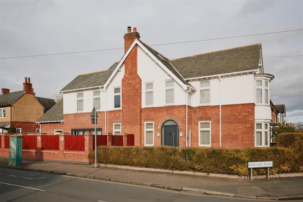 Main image of property: Beacon Road, Loughborough
