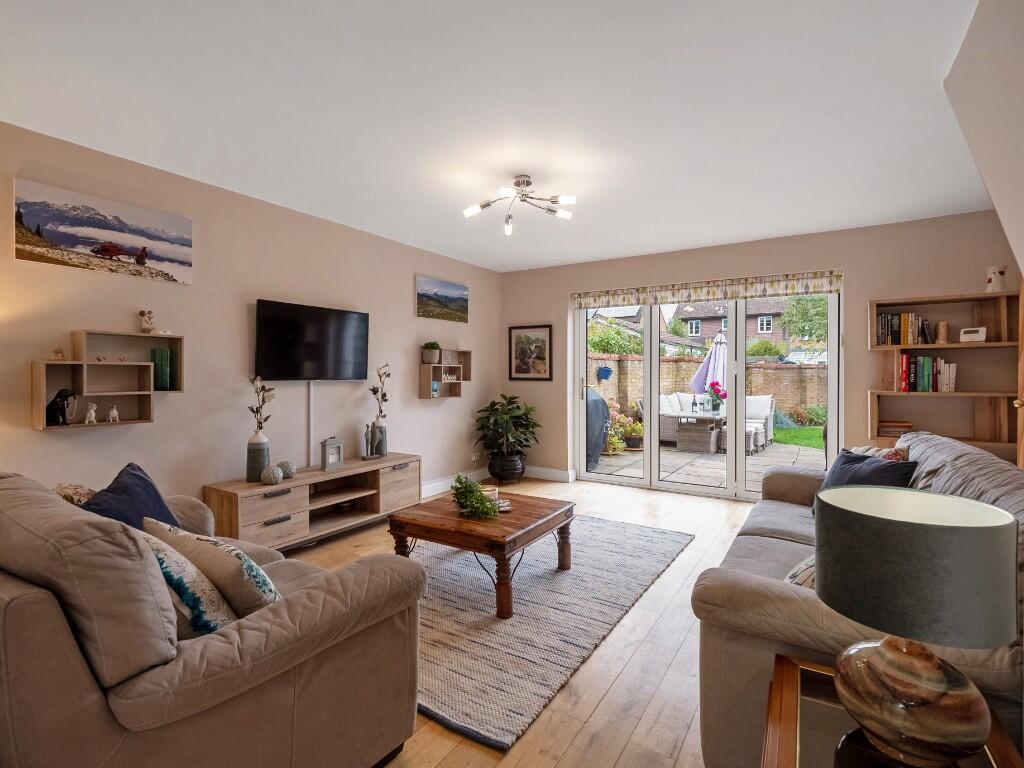 Main image of property: Peaceful Cul de Sac Home, Kingfisher Close, Wheathampstead, AL4