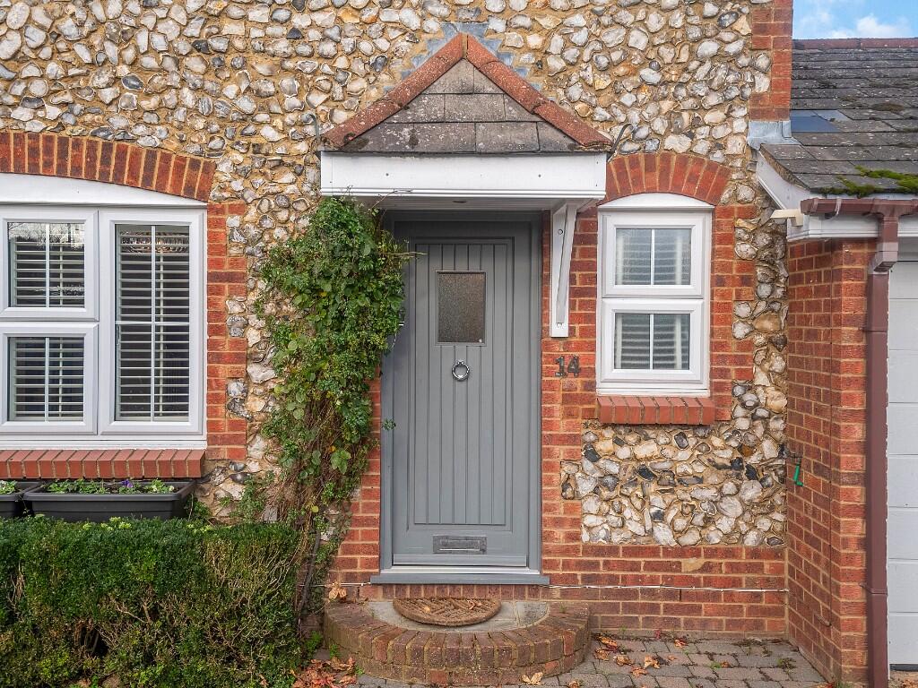 Main image of property: 14 The Flintings, Gaddesden Row, HP2