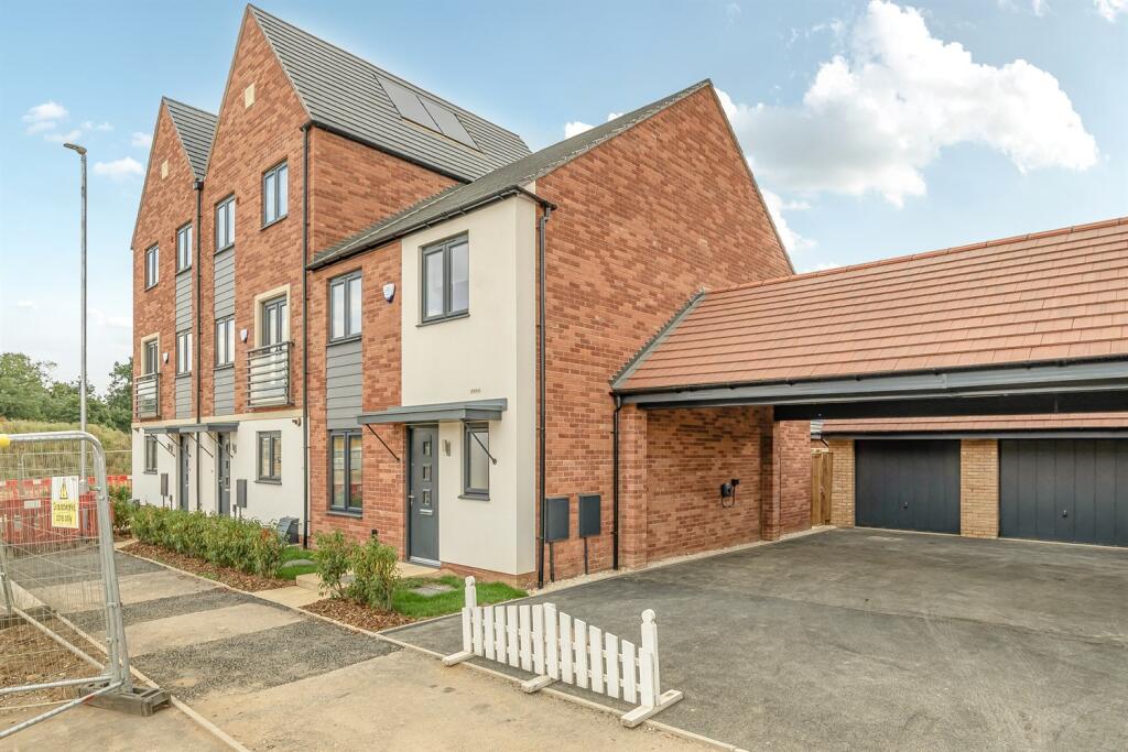 Main image of property: West Street, NN5