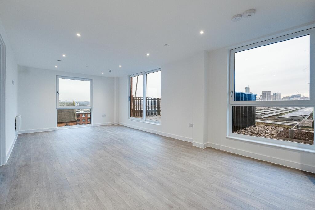 Additional property image - The Burj, Digbeth, Birmingham B12 0EX