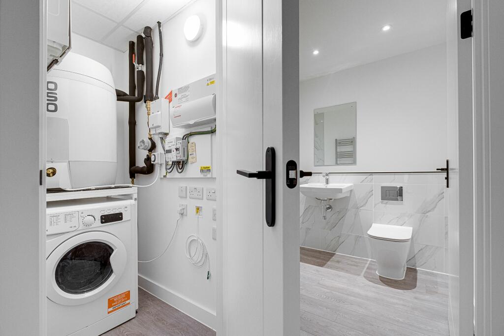 Additional property image - The Burj, Digbeth, Birmingham B12 0EX