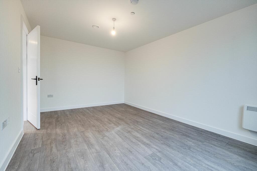 Additional property image - The Burj, Digbeth, Birmingham B12 0EX