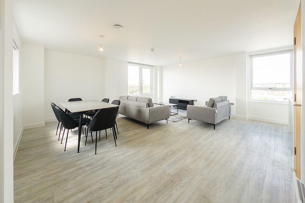 Main image of property: Middlewood Plaza, Craven Street, Salford