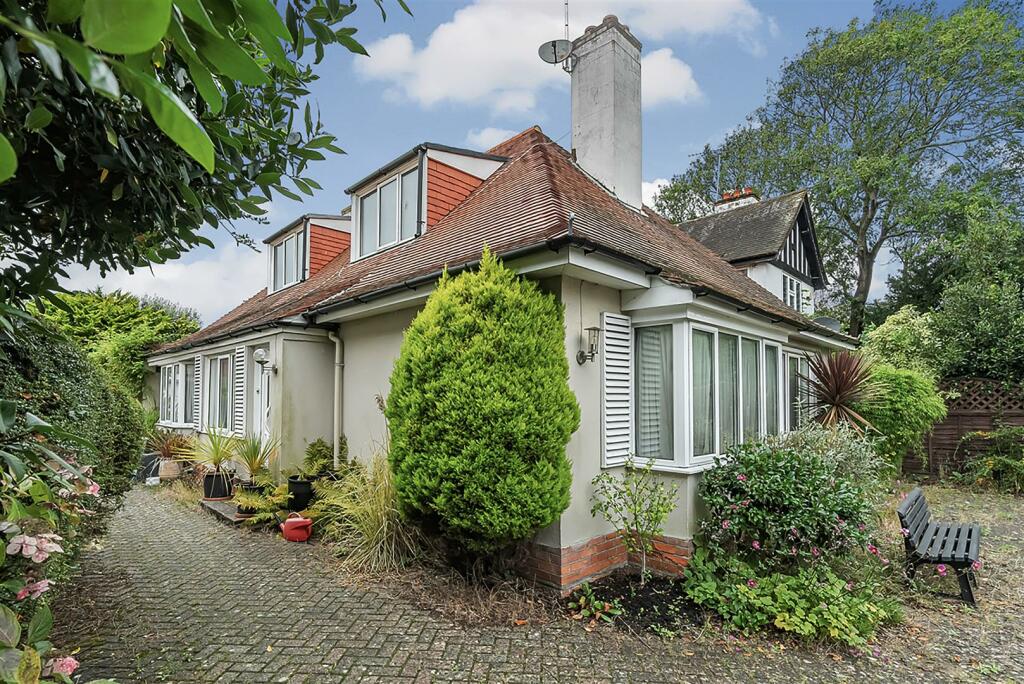 Additional property image - Offington Lane, Worthing, BN14 9RJ