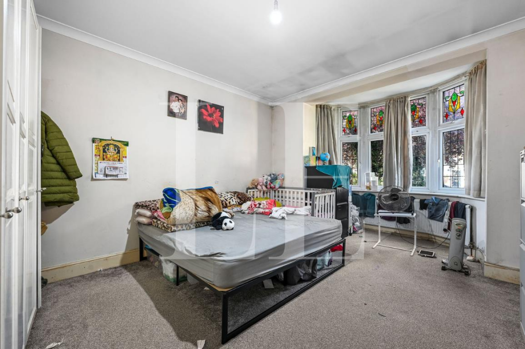 Main image of property: Westrow Gardens, Ilford