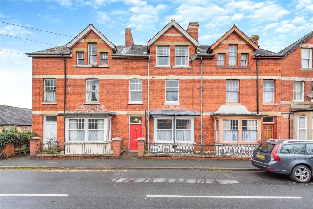 4 bedroom terraced house