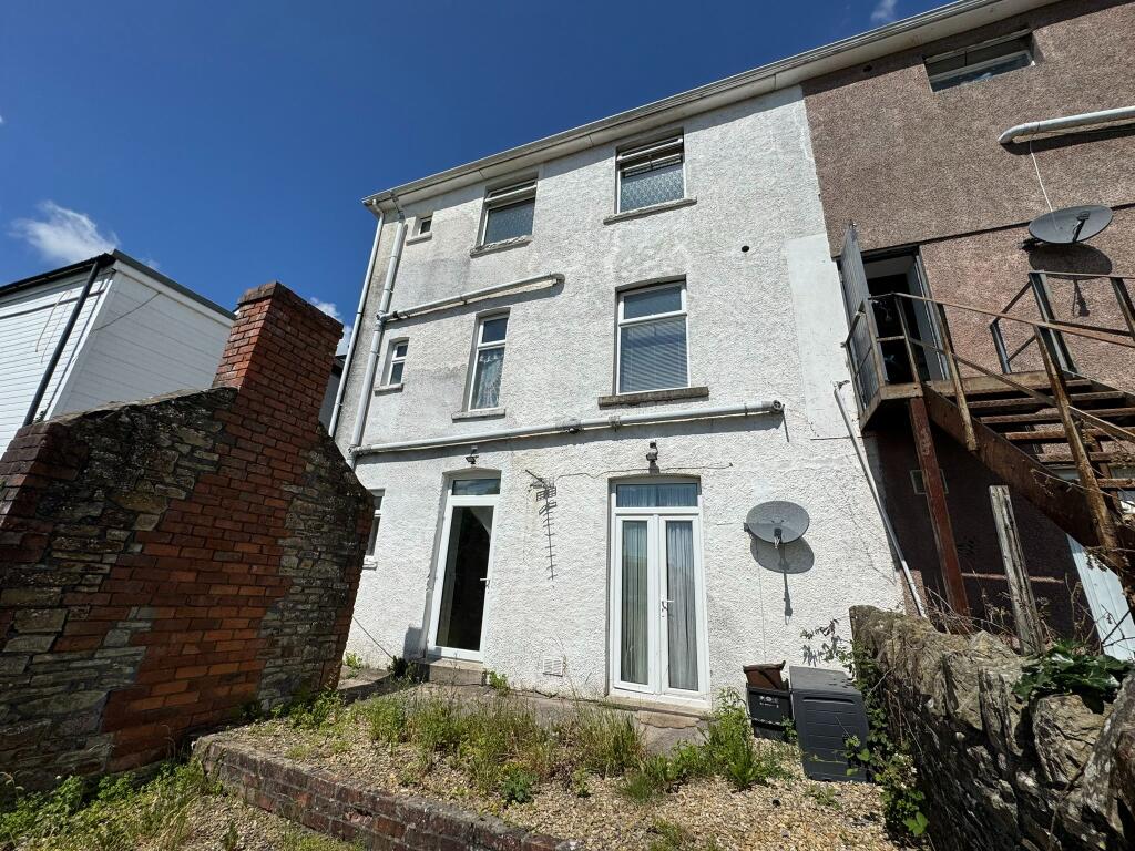 Main image of property: Basement Flat, 42Penybont Road, Pencoed, Bridgend