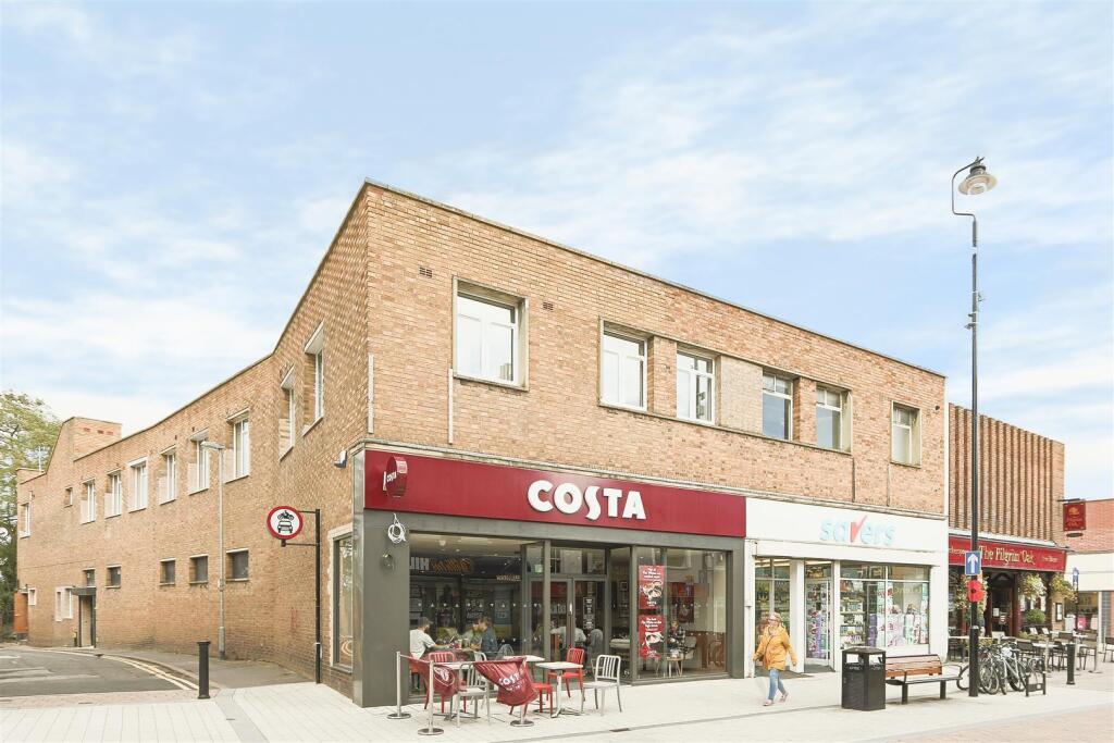 Main image of property: Albert House, Hucknall, Nottinghamshire, NG15 7BL