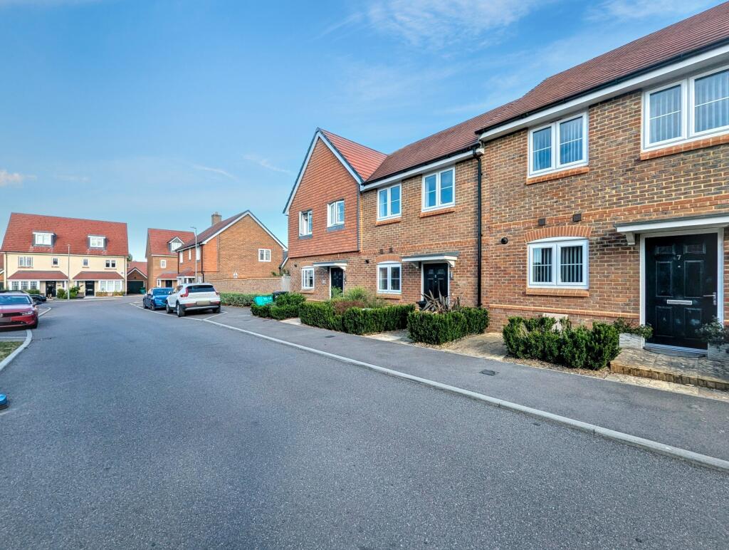 Main image of property: Hailwood Drive, Edenbridge, Kent