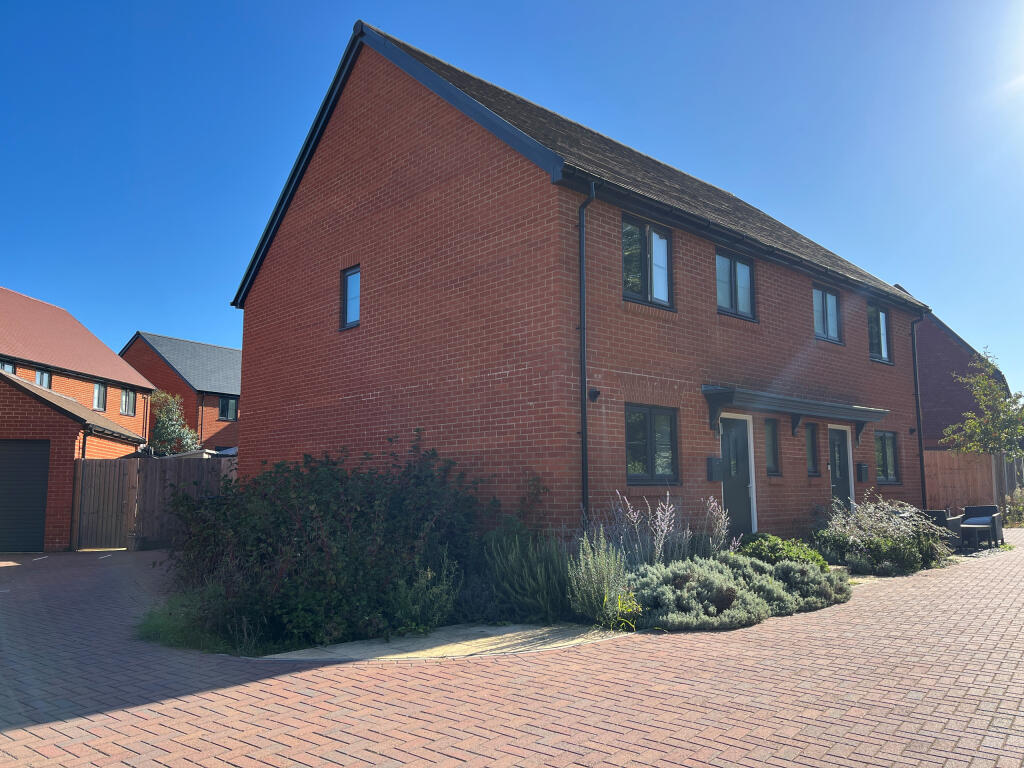 Main image of property: Bartley Road, Curbridge, Southampton, Hampshire