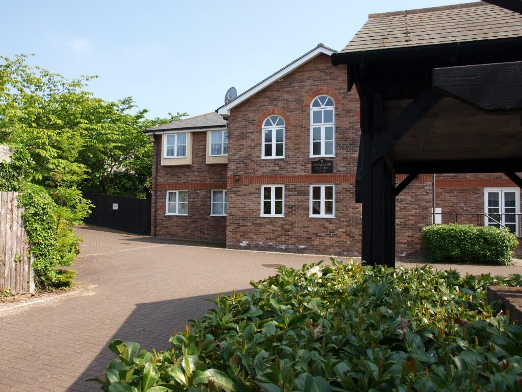 Main image of property: Gresham Close, Brentwood, Essex, CM14