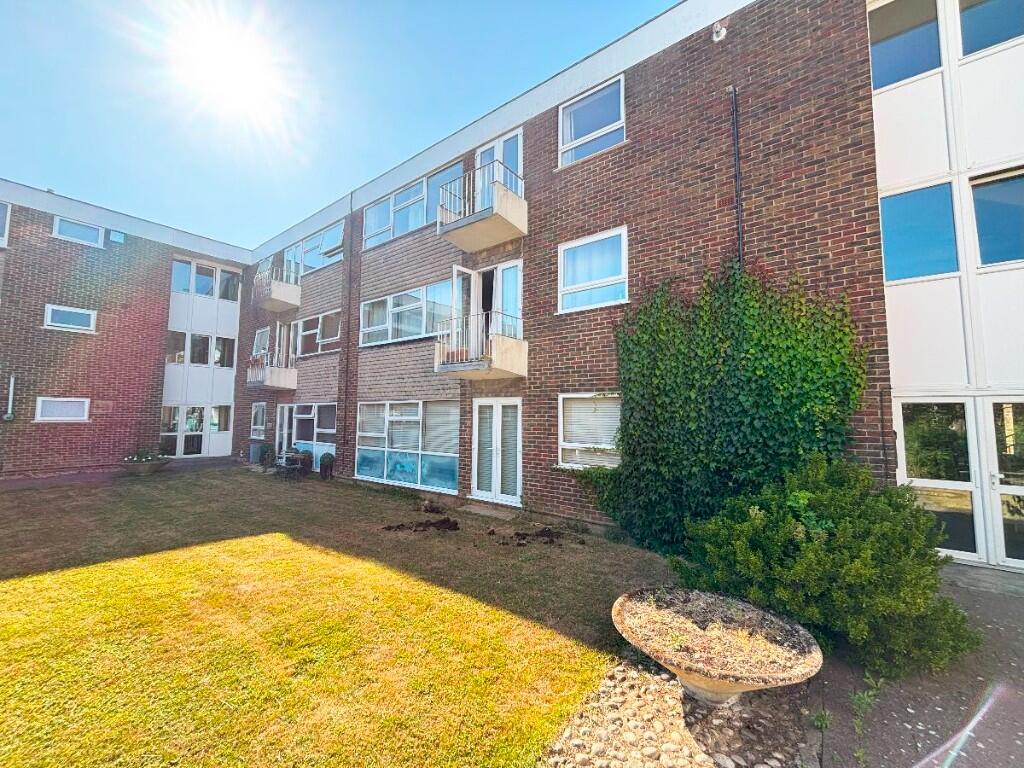 Main image of property: Hutton Road, Brentwood, Essex, CM15