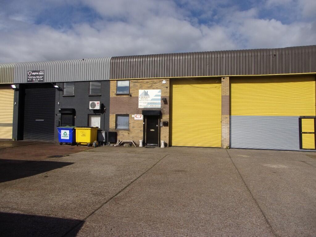 Main image of property: Unit C7 Star Business Centre, Marsh Way, Fairview Ind Estate, Rainham, RM13 8UP