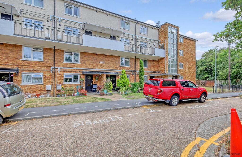 Main image of property: Grantham Court, Grantham Gardens, Romford, RM6 6HL