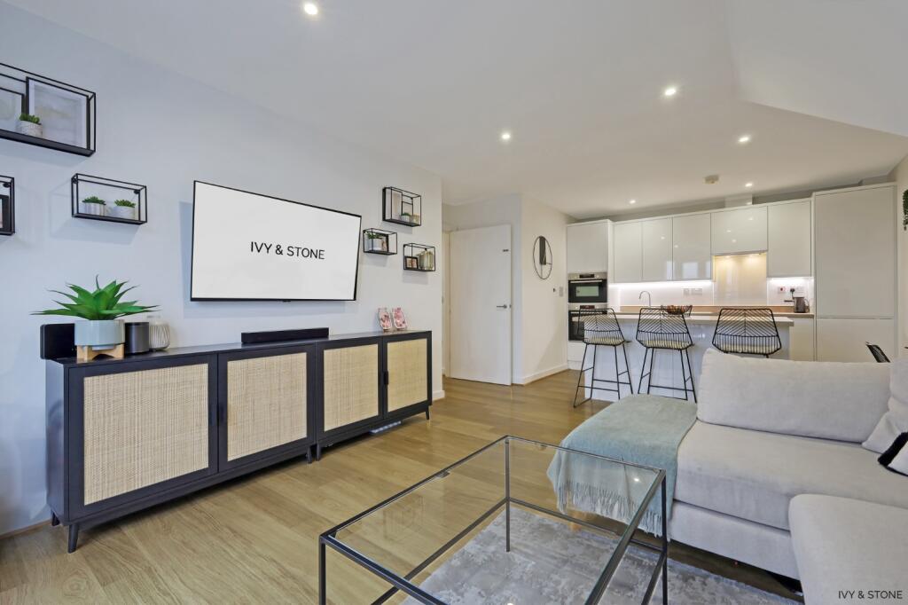 Main image of property: Shore Point, 46 High Road, Buckhurst Hill, Essex, IG9