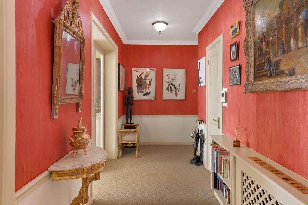 Main image of property: Chesham Street, London, SW1X