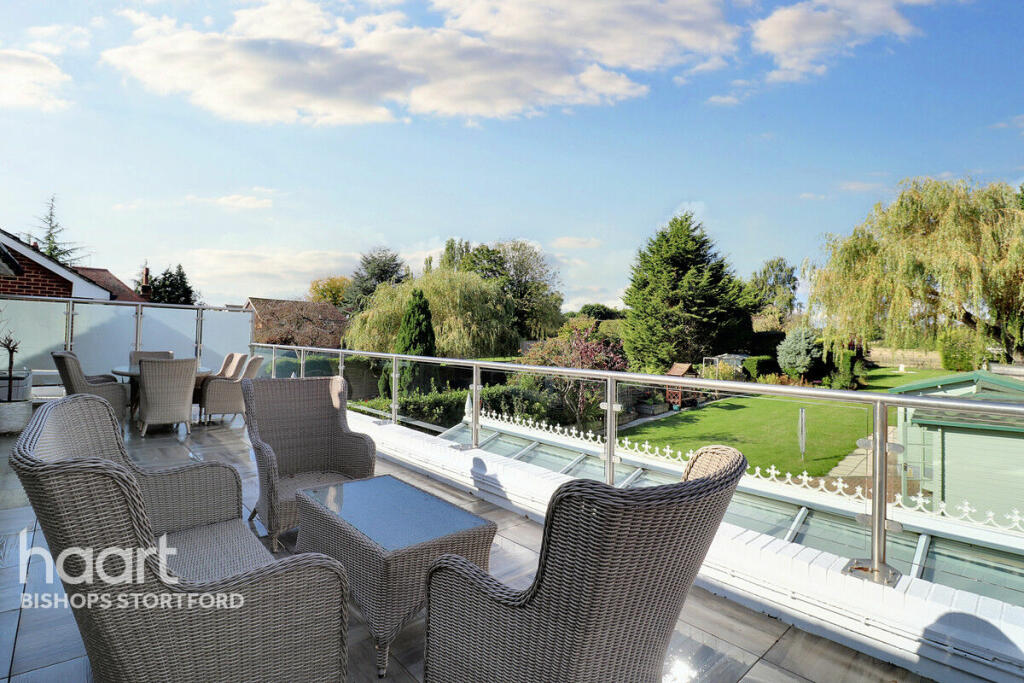 Additional property image - Redricks Lane, Sawbridgeworth