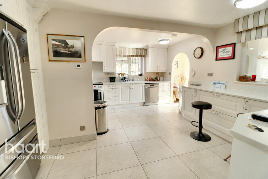 Additional property image - Redricks Lane, Sawbridgeworth