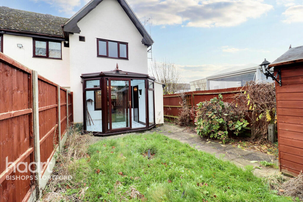 Additional property image - Beehive Court, Hatfield Heath, Bishop's Stortford